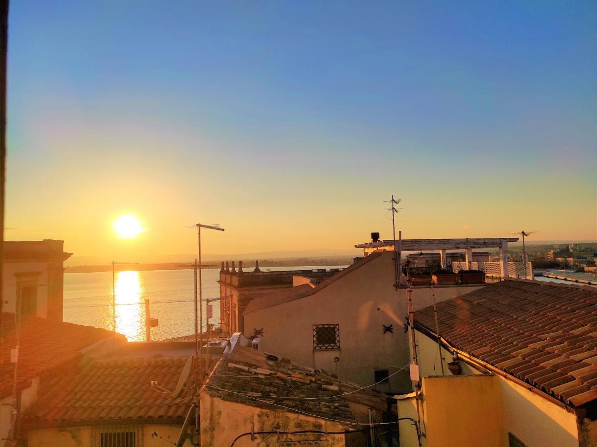 Flora'S House - Ortigia Holidays سيراكوزا المظهر الخارجي الصورة