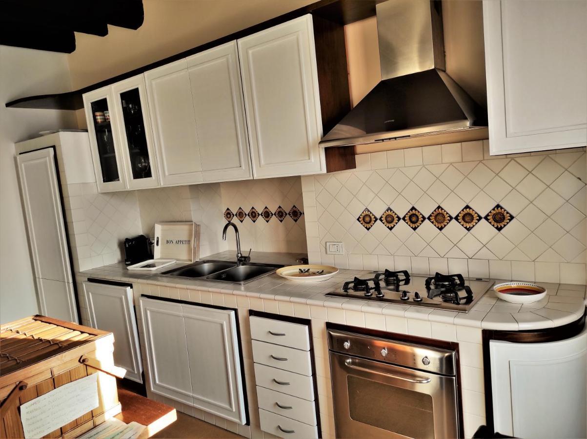 Flora'S House - Ortigia Holidays سيراكوزا المظهر الخارجي الصورة